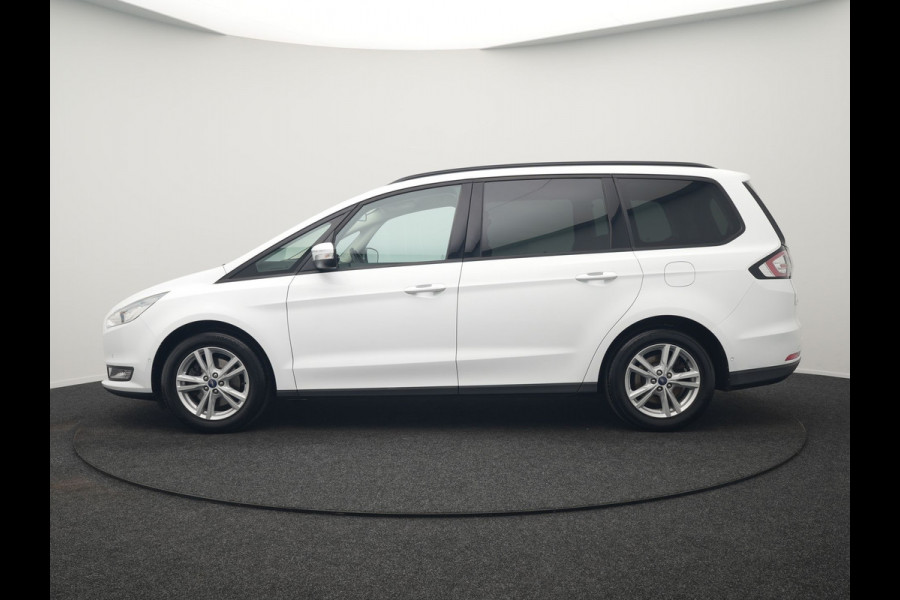 Ford Galaxy 2.0 Titanium 7 Persoons 241pk Automaat Dealer O.H. | Navigatie Full Map | Memory Stoelen Verwarmd | Camera | Apple Carplay | Keyless | Cruise Control |