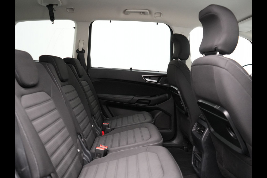 Ford Galaxy 2.0 Titanium 7 Persoons 241pk Automaat Dealer O.H. | Navigatie Full Map | Memory Stoelen Verwarmd | Camera | Apple Carplay | Keyless | Cruise Control |