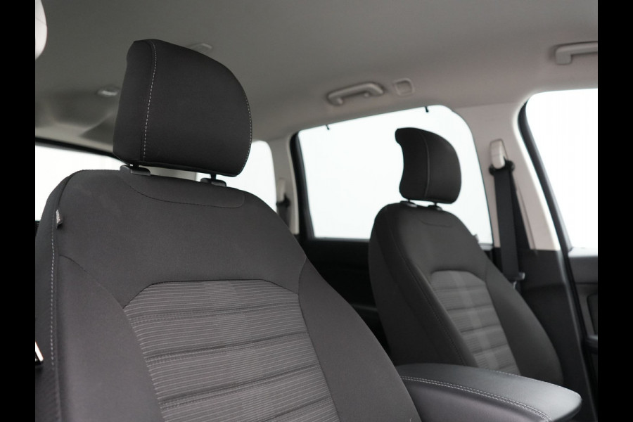 Ford Galaxy 2.0 Titanium 7 Persoons 241pk Automaat Dealer O.H. | Navigatie Full Map | Memory Stoelen Verwarmd | Camera | Apple Carplay | Keyless | Cruise Control |