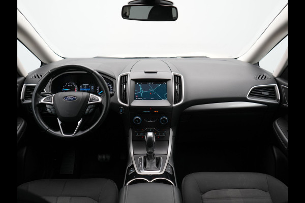 Ford Galaxy 2.0 Titanium 7 Persoons 241pk Automaat Dealer O.H. | Navigatie Full Map | Memory Stoelen Verwarmd | Camera | Apple Carplay | Keyless | Cruise Control |