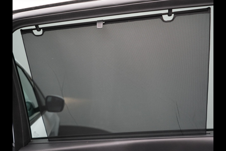 Ford Galaxy 2.0 Titanium 7 Persoons 241pk Automaat Dealer O.H. | Navigatie Full Map | Memory Stoelen Verwarmd | Camera | Apple Carplay | Keyless | Cruise Control |