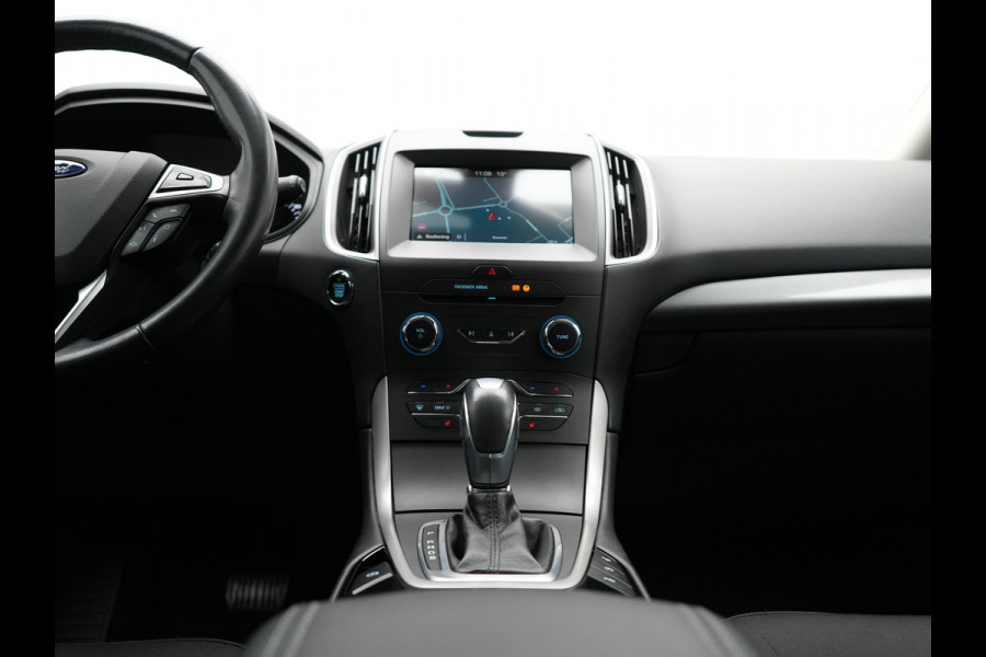 Ford Galaxy 2.0 Titanium 7 Persoons 241pk Automaat Dealer O.H. | Navigatie Full Map | Memory Stoelen Verwarmd | Camera | Apple Carplay | Keyless | Cruise Control |