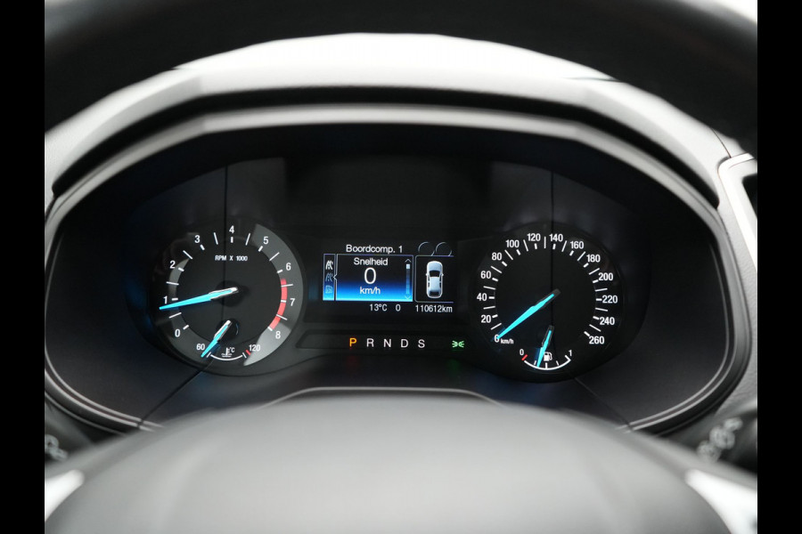 Ford Galaxy 2.0 Titanium 7 Persoons 241pk Automaat Dealer O.H. | Navigatie Full Map | Memory Stoelen Verwarmd | Camera | Apple Carplay | Keyless | Cruise Control |