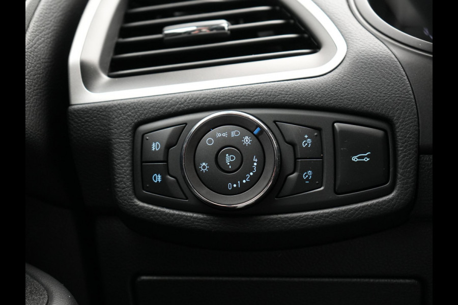 Ford Galaxy 2.0 Titanium 7 Persoons 241pk Automaat Dealer O.H. | Navigatie Full Map | Memory Stoelen Verwarmd | Camera | Apple Carplay | Keyless | Cruise Control |