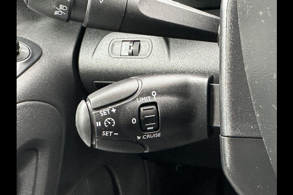 Citroën Berlingo 1.5 Hdi 102 PK / L1H1 / !! 6.491 KM !! / BIJRIJDERSBANK / CRUISE / AIRCO / APPLE CARPLAY / ANDROID AUTO