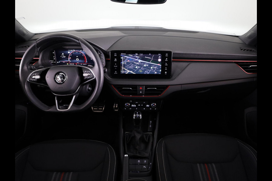 Škoda Kamiq 1.0 TSI Monte Carlo 115 pk Automaat (DSG) | Verlengde garantie | Navigatie | Panoramadak | Parkeersensoren | Achteruitrijcamera | Stoelverwarming |