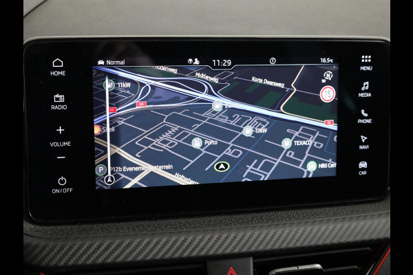 Škoda Kamiq 1.0 TSI Monte Carlo 115 pk Automaat (DSG) | Verlengde garantie | Navigatie | Panoramadak | Parkeersensoren | Achteruitrijcamera | Stoelverwarming |