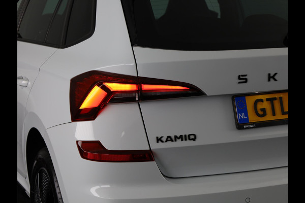 Škoda Kamiq 1.0 TSI Monte Carlo 115 pk Automaat (DSG) | Verlengde garantie | Navigatie | Panoramadak | Parkeersensoren | Achteruitrijcamera | Stoelverwarming |