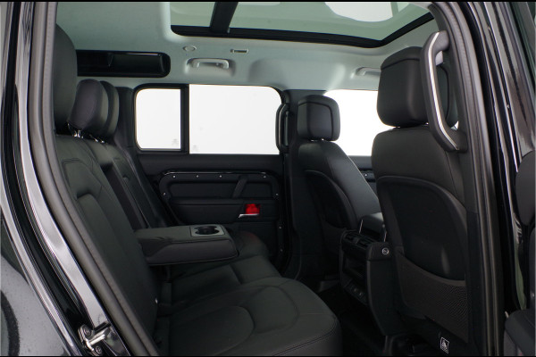 Land Rover Defender 110 2.0 P300e X-Dynamic HSE > 300pk/Black pakket/Head-up/22inch/Trekhaak/Smart View...