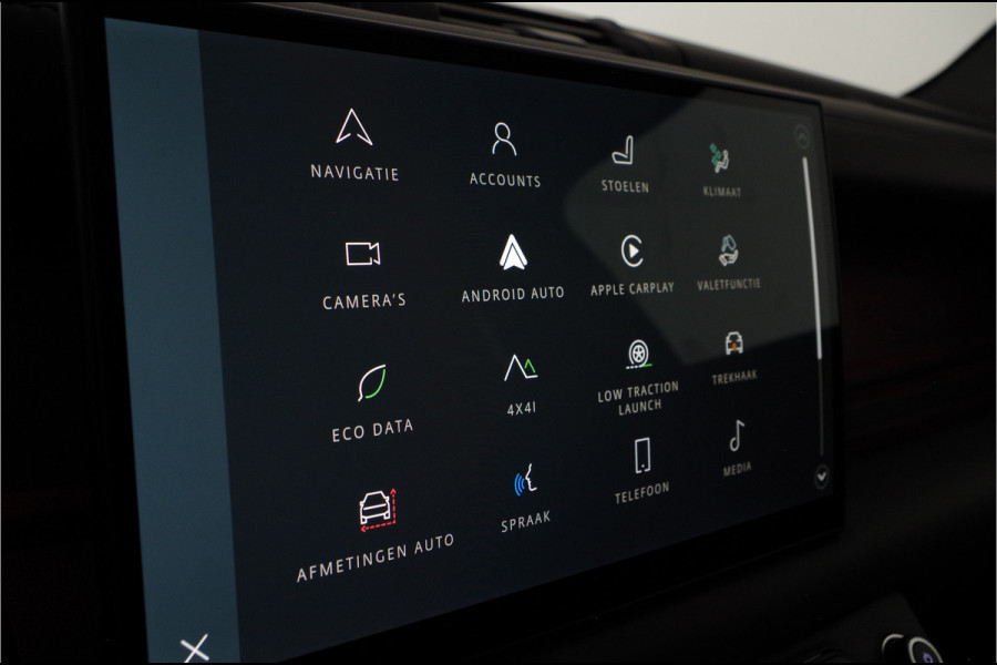 Land Rover Defender 110 2.0 P300e X-Dynamic HSE > 300pk/Black pakket/Head-up/22inch/Trekhaak/Smart View...