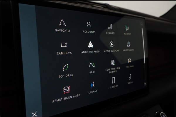 Land Rover Defender 110 2.0 P300e X-Dynamic HSE > 300pk/Black pakket/Head-up/22inch/Trekhaak/Smart View...