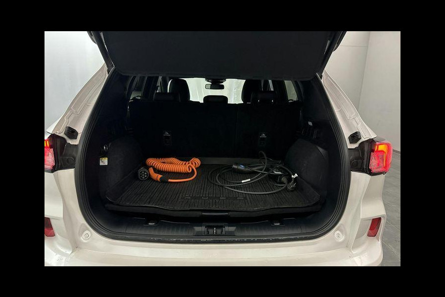 Ford Kuga 2.5 PHEV ST-Line X 225pk | Driver Assistance Pack | Winterpack | Wegklapbare Trekhaak | 20 inch Lichtmetalen Velgen