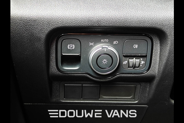 Mercedes-Benz Citan 113 L2 Automaat Benzine Trekhaak Carplay Camera 131 PK Fabrieksgarantie