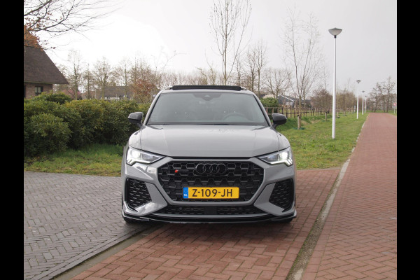 Audi Q3 Sportback TFSI RS | Panoramadak | Bang & Olufsen | Maxton Design | Sport Uitlaatsysteem |