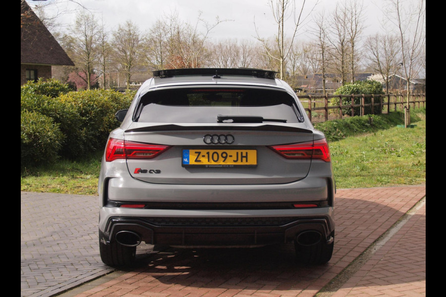 Audi Q3 Sportback TFSI RS | Panoramadak | Bang & Olufsen | Maxton Design | Sport Uitlaatsysteem |