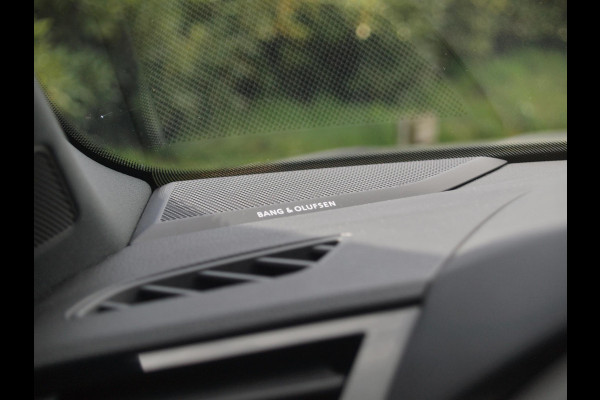 Audi Q3 Sportback TFSI RS | Panoramadak | Bang & Olufsen | Maxton Design | Sport Uitlaatsysteem |