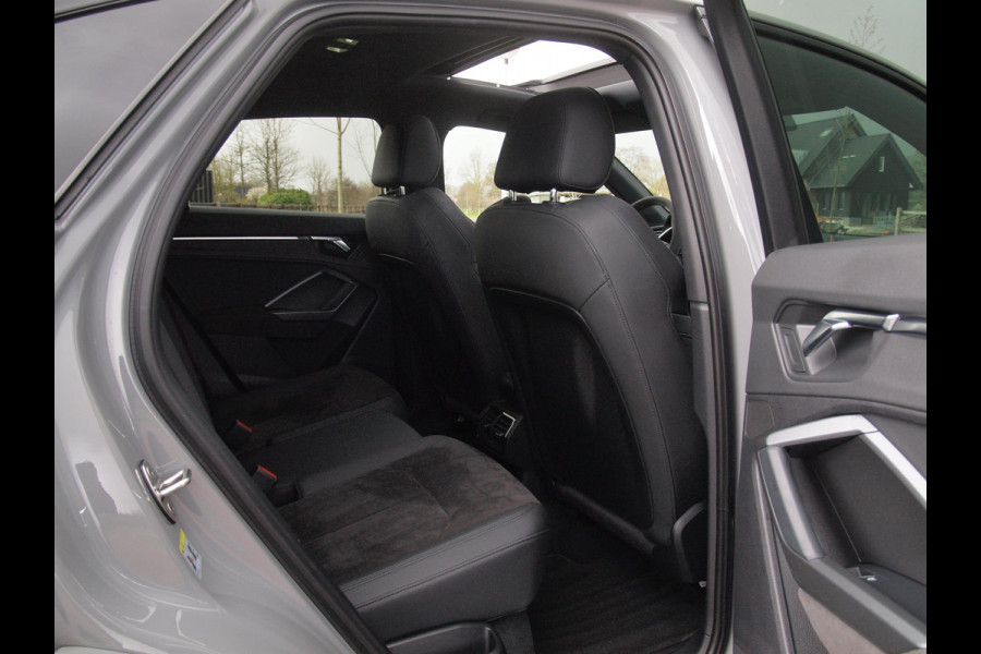 Audi Q3 Sportback TFSI RS | Panoramadak | Bang & Olufsen | Maxton Design | Sport Uitlaatsysteem |