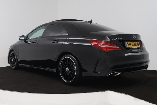 Mercedes-Benz CLA-Klasse 180 Prestige Automaat (PANORAMADAK, STOELVERWARMING, CLIMA, CAMERA)