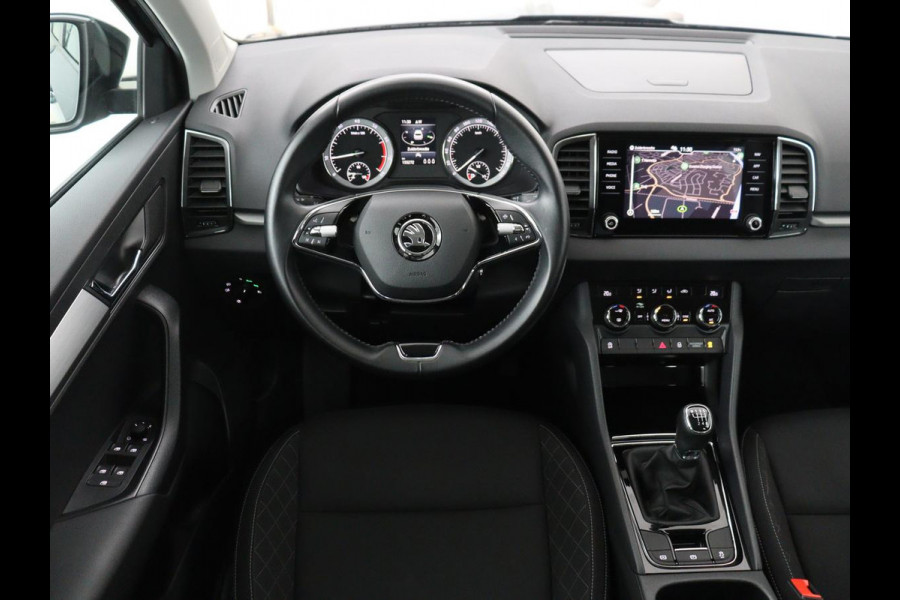 Škoda Karoq 1.0 TSI Business Edition | Carplay | Navigatie | Park Assist  | Climate control | DAB | Cruise control