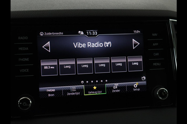 Škoda Karoq 1.0 TSI Business Edition | Carplay | Navigatie | Park Assist  | Climate control | DAB | Cruise control