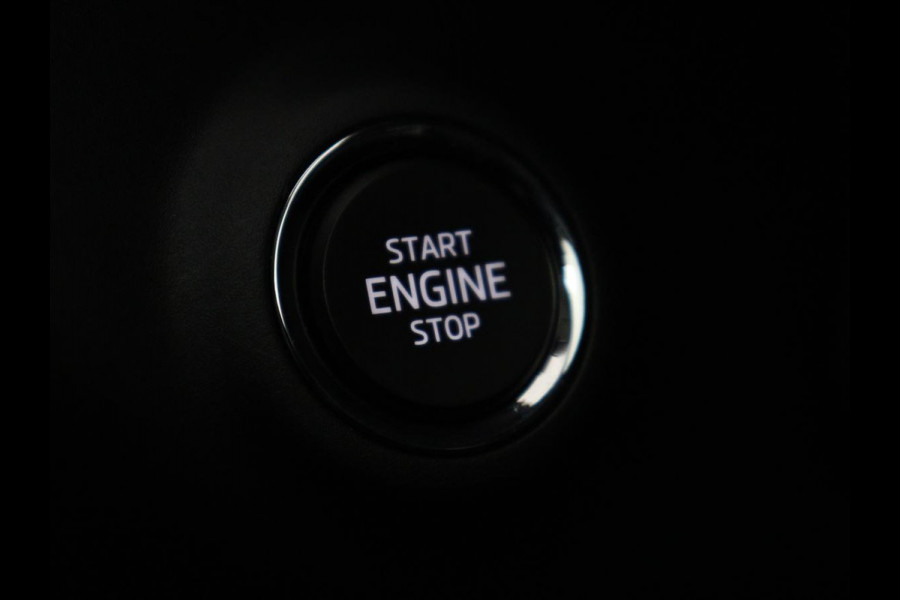 Škoda Karoq 1.0 TSI Business Edition | Carplay | Navigatie | Park Assist  | Climate control | DAB | Cruise control