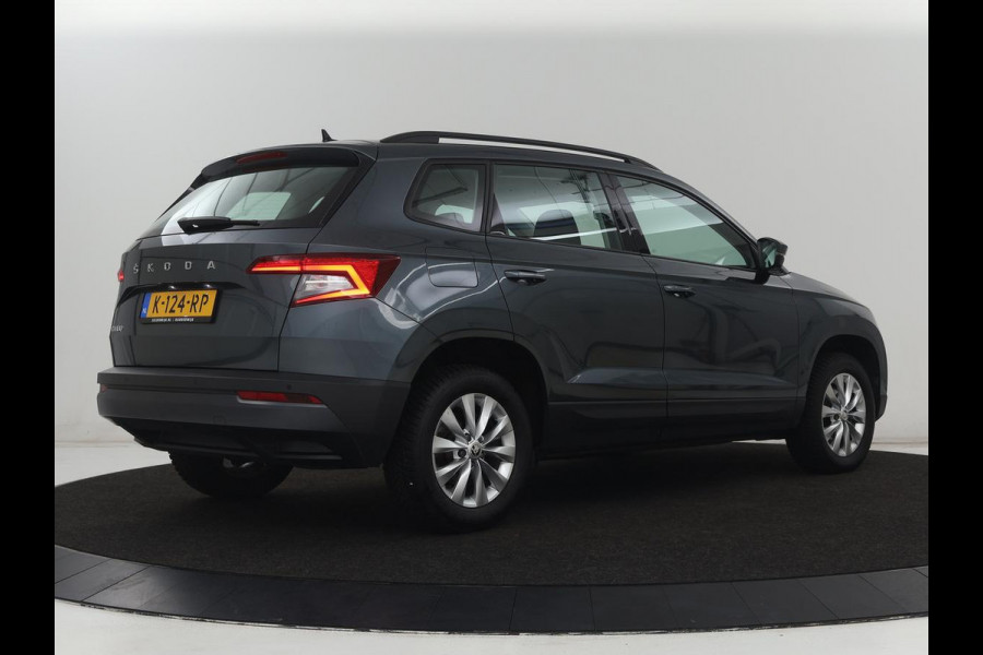 Škoda Karoq 1.0 TSI Business Edition | Carplay | Navigatie | Park Assist  | Climate control | DAB | Cruise control