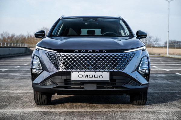 Omoda 5 1.6 T-GDi SHS-H Premium | Airco/Clima | Stuur/Stoelverwarming | Rondom Camera | Parkeersensoren | Panoramadak |