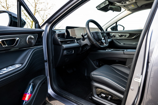 Omoda 5 1.6 T-GDi SHS-H Premium | Airco/Clima | Stuur/Stoelverwarming | Rondom Camera | Parkeersensoren | Panoramadak |