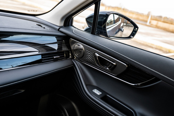 Omoda 5 1.6 T-GDi SHS-H Premium | Airco/Clima | Stuur/Stoelverwarming | Rondom Camera | Parkeersensoren | Panoramadak |