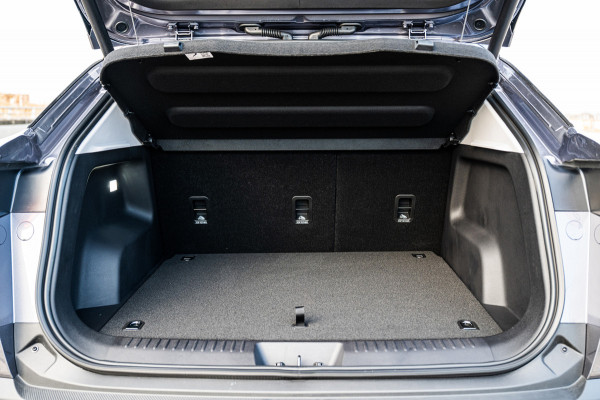 Omoda 5 1.6 T-GDi SHS-H Premium | Airco/Clima | Stuur/Stoelverwarming | Rondom Camera | Parkeersensoren | Panoramadak |