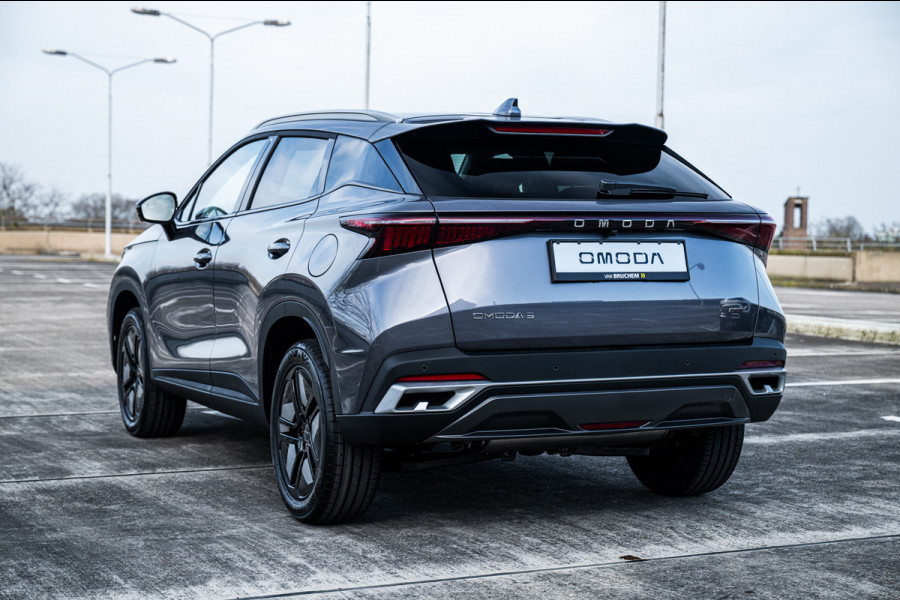 Omoda 5 1.6 T-GDi SHS-H Premium | Airco/Clima | Stuur/Stoelverwarming | Rondom Camera | Parkeersensoren | Panoramadak |