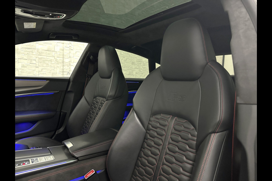 Audi RS7 Dynamic+ 300kmh | Keramisch | 22" ABT (9200,=) | B&O 3D High End | 4-Wielbesturing | Stoelvent. | Carbon Pack | Nachtzicht | Alc 91500,= ex btw | Lease / Maandbedrag 998,= pm. | 360 Camera | Laser-LED | ACC | Valcona | Klasse-5 | Head-up | Soft-Close | Isolatieglas | Dealer OH.