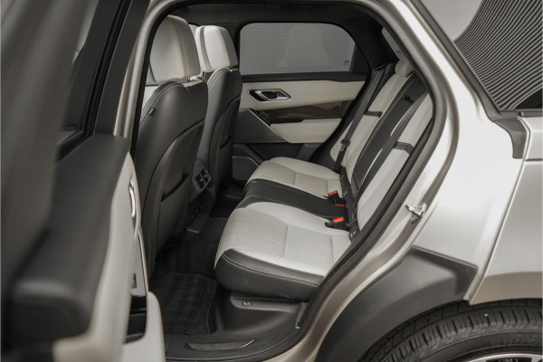 Land Rover Range Rover Velar 3.0 V6 AWD First Edition Pano Leder 22"