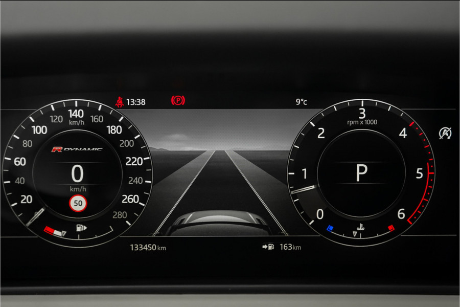 Land Rover Range Rover Velar 3.0 V6 AWD First Edition Pano Leder 22"