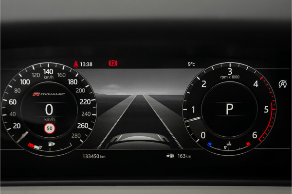 Land Rover Range Rover Velar 3.0 V6 AWD First Edition Pano Leder 22"