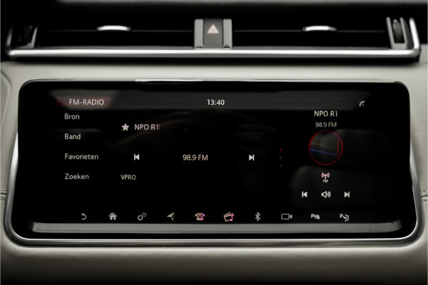 Land Rover Range Rover Velar 3.0 V6 AWD First Edition Pano Leder 22"