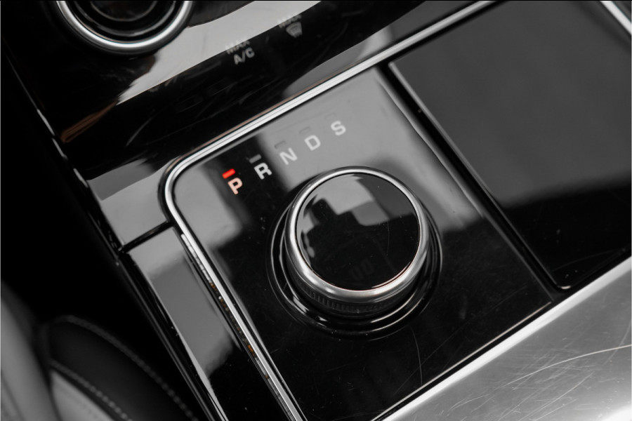 Land Rover Range Rover Velar 3.0 V6 AWD First Edition Pano Leder 22"