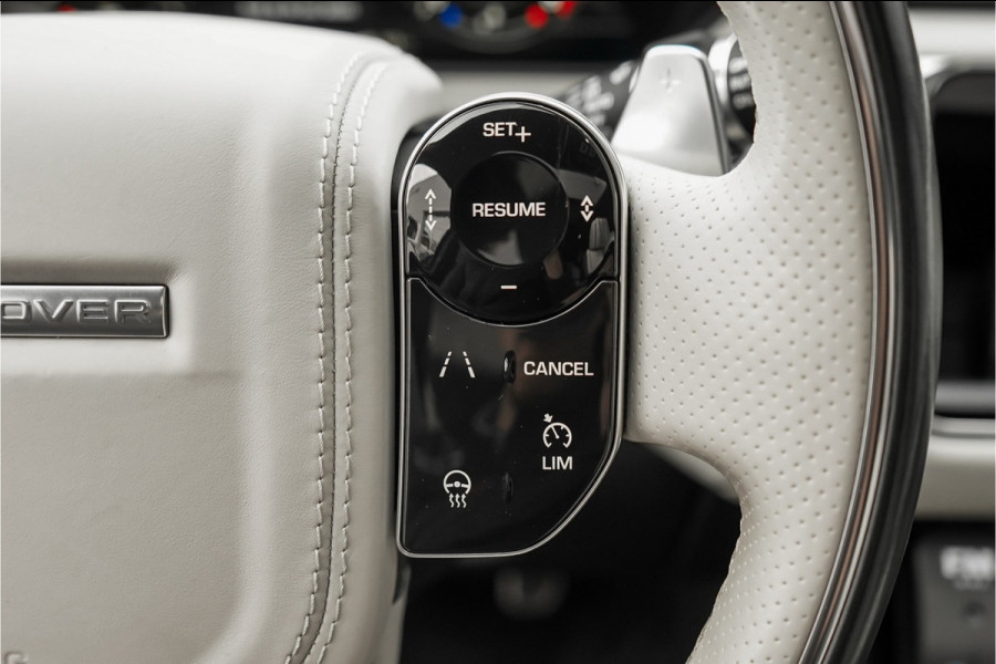 Land Rover Range Rover Velar 3.0 V6 AWD First Edition Pano Leder 22"