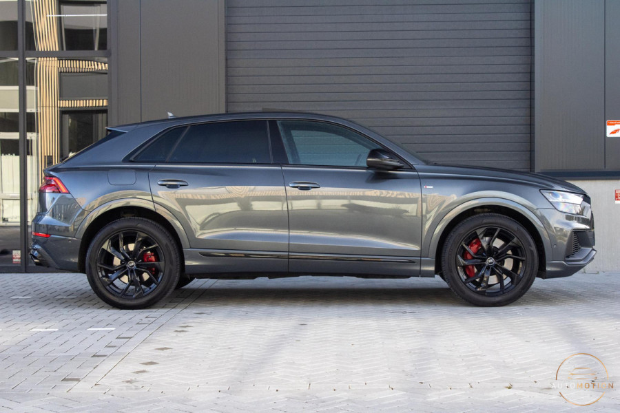 Audi Q8 60 TFSI e quattro Competition SQ8  PANO  CAM  ACC  LANE ASS  TREKHAAK LUCHTVERING