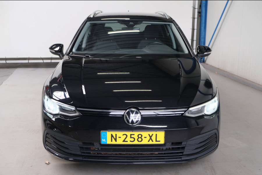 Volkswagen Golf Variant 1.0 eTSI Life Automaat - N.A.P. Airco, Cruise, Camera, Navi, PDC, Virtual display.