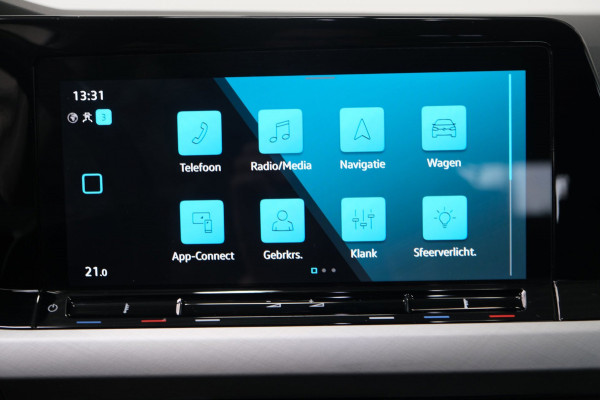 Volkswagen Golf Variant 1.0 eTSI Life Automaat - N.A.P. Airco, Cruise, Camera, Navi, PDC, Virtual display.