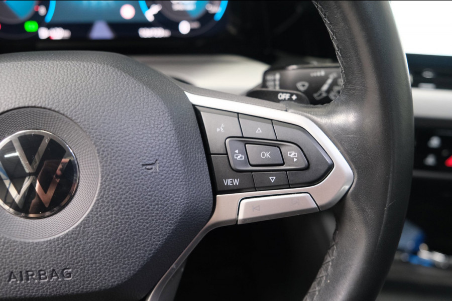 Volkswagen Golf Variant 1.0 eTSI Life Automaat - N.A.P. Airco, Cruise, Camera, Navi, PDC, Virtual display.