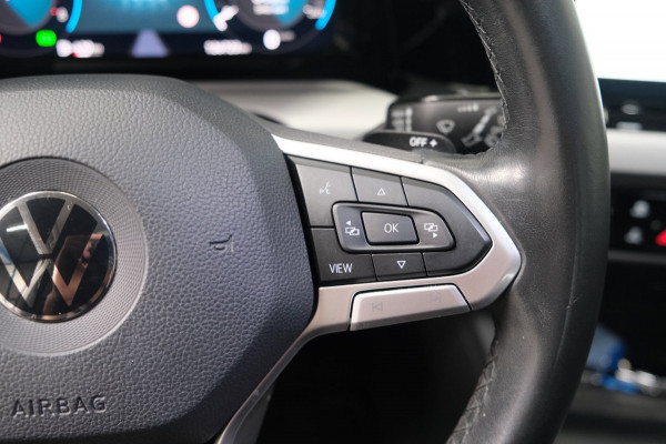 Volkswagen Golf Variant 1.0 eTSI Life Automaat - N.A.P. Airco, Cruise, Camera, Navi, PDC, Virtual display.