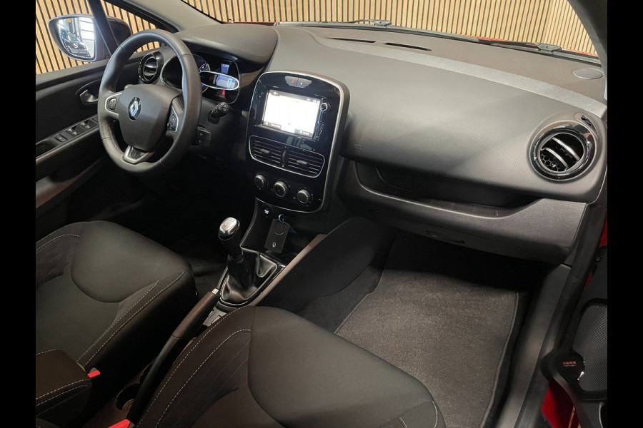 Renault Clio 0.9 TCe Limited|APPLE CARPLAY|CRUISE CONTROL|NAVIGATIE|AIRCONDITIONING|BLUETOOTH|PDC-A|LMV|LED|NETTE AUTO|NL-AUTO|NAP