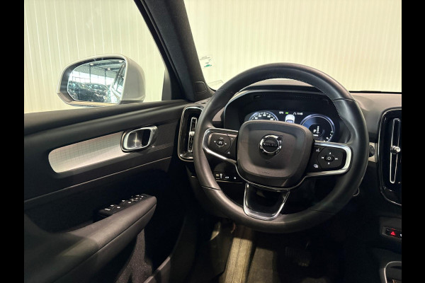 Volvo XC40 T4 Aut. Plug-in Hybrid Plus Bright Stoelverwarming Parkeercamera 211pk