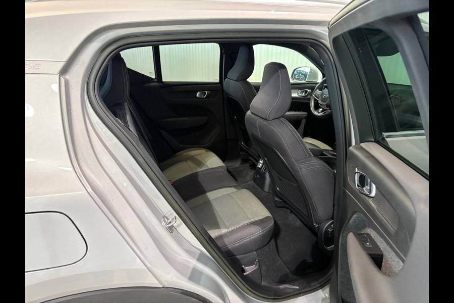 Volvo XC40 T4 Aut. Plug-in Hybrid Plus Bright Stoelverwarming Parkeercamera 211pk
