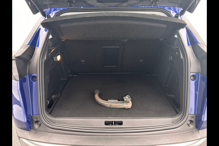 Peugeot 3008 1.2 PureTech Blue Lease Premium | Origineel NL | Focal | Trekhaak | Carplay | Camera | PDC |