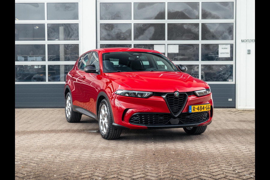 Alfa Romeo Tonale 1.5 Turbo 168pk Hybrid Sprint | Clima | Adapt. Cruise | Apple Carplay | Keyless | Navi | PDC