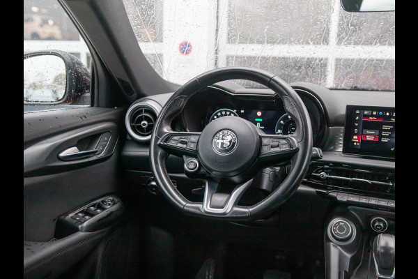 Alfa Romeo Tonale 1.5 Turbo 168pk Hybrid Sprint | Clima | Adapt. Cruise | Apple Carplay | Keyless | Navi | PDC