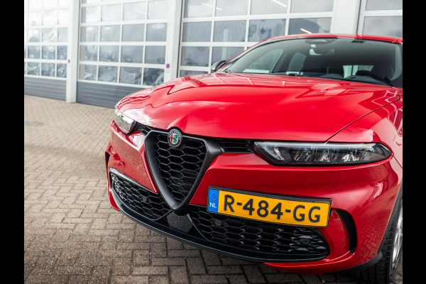 Alfa Romeo Tonale 1.5 Turbo 168pk Hybrid Sprint | Clima | Adapt. Cruise | Apple Carplay | Keyless | Navi | PDC